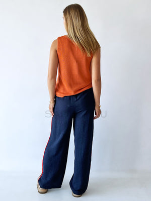 Lost in Lunar / Harvey Pant