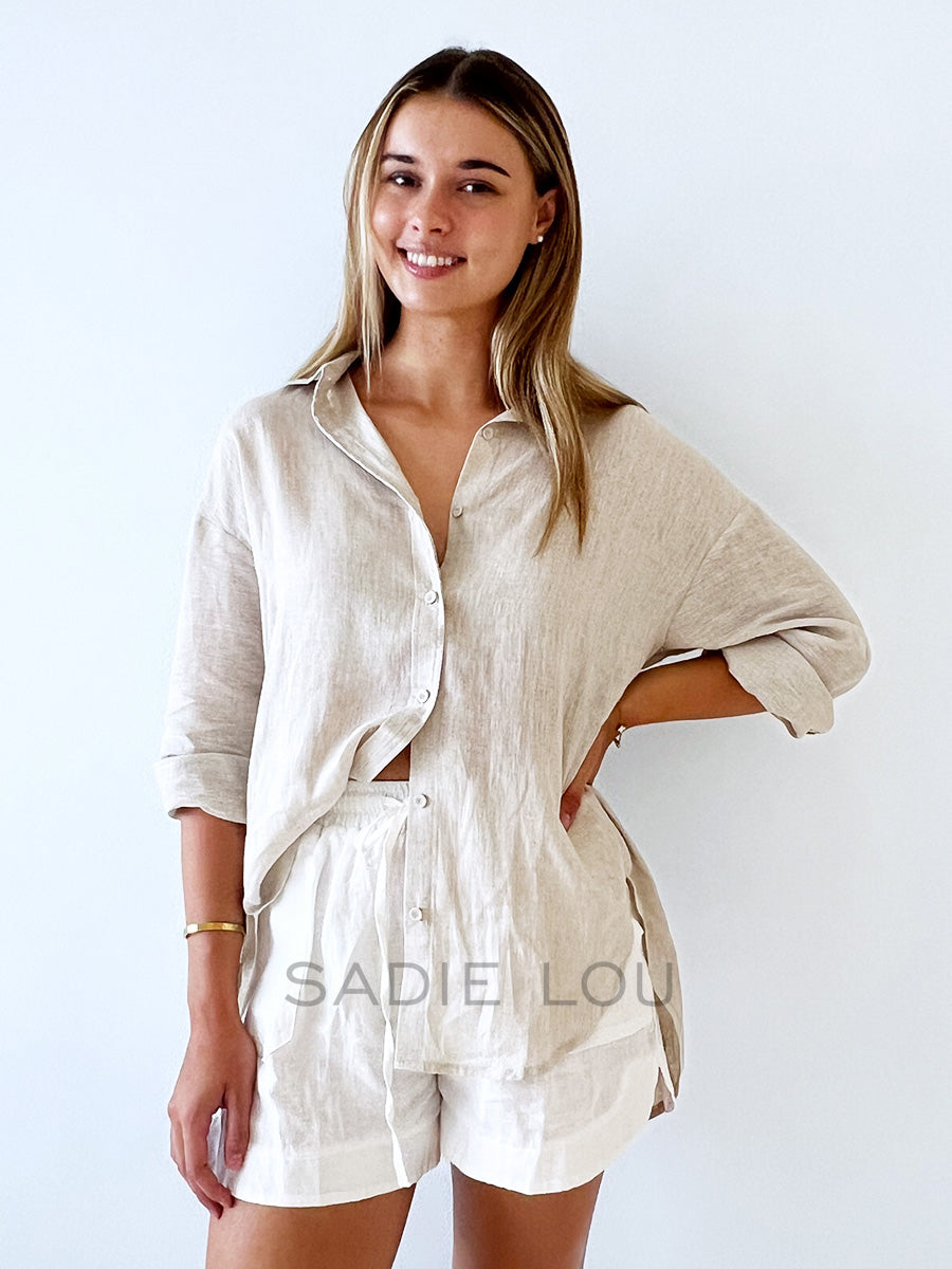 Little Lies / Linen Boyfriend Shirt - Oat